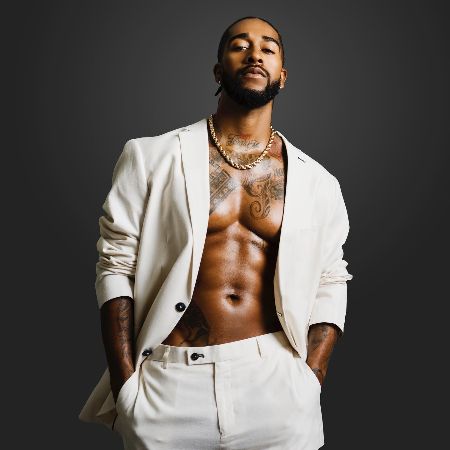 Omarion gained fame as lead singer of B2K